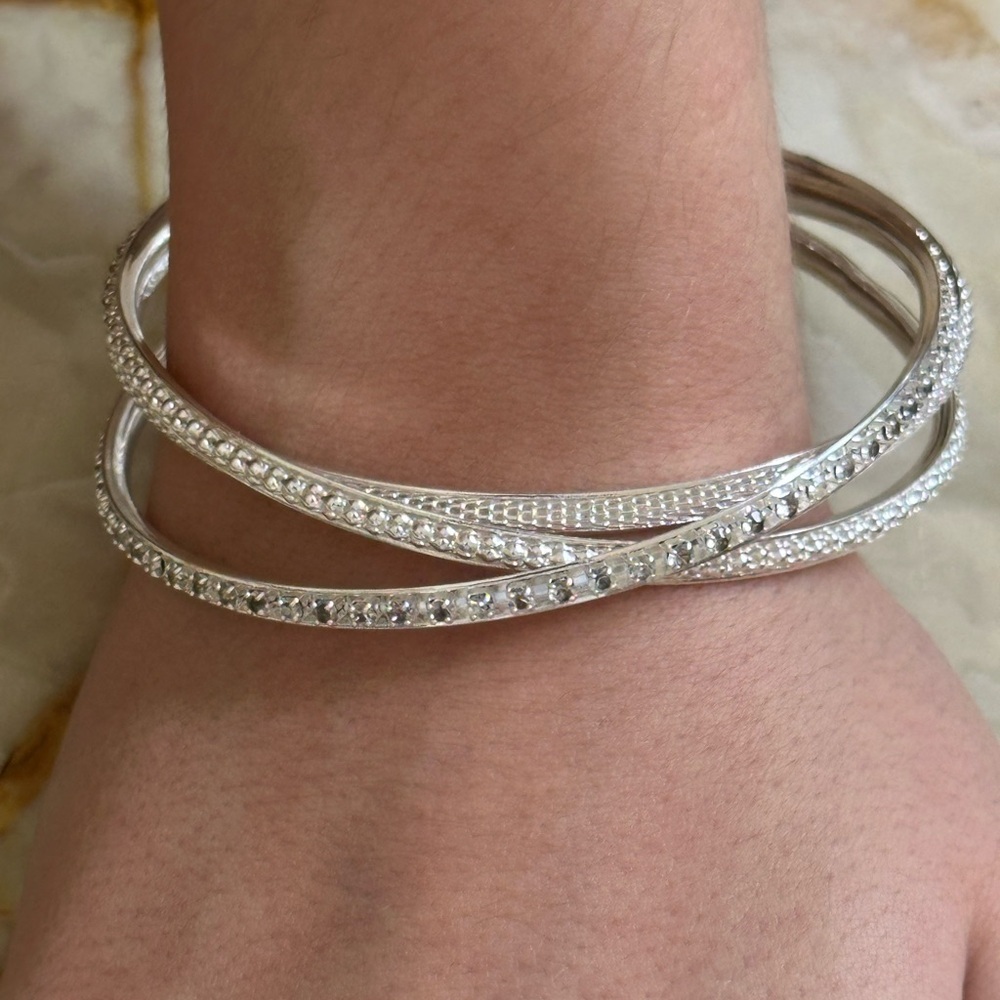 Dazzling Silver Crossover Bracelet​